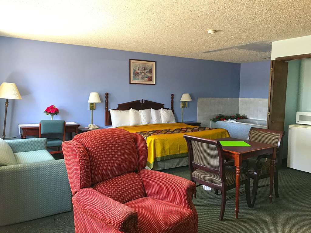 Americas Best Value Inn West Frankfort Стая снимка